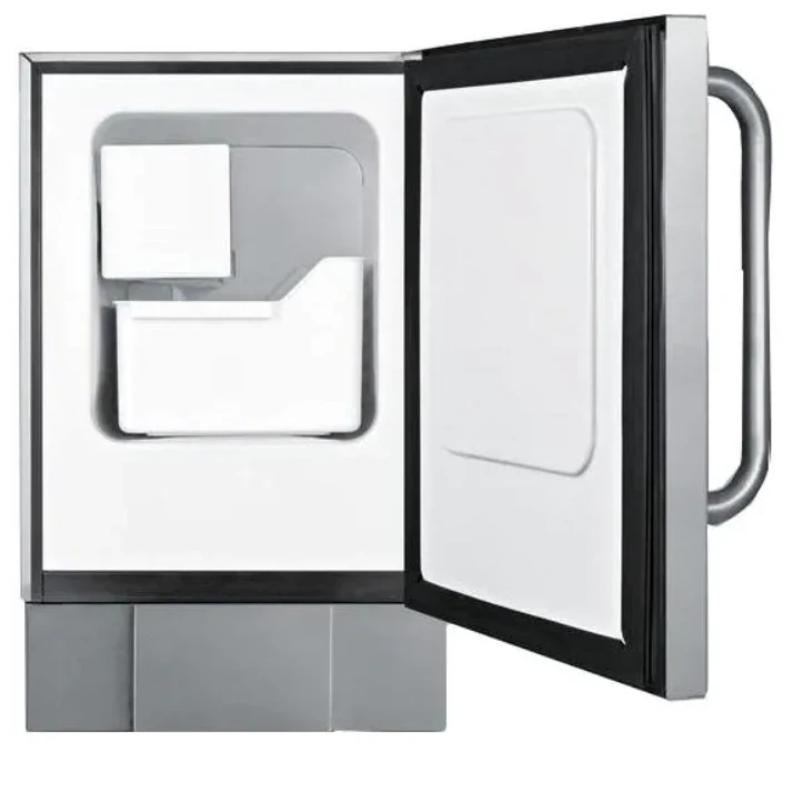 Summit Commercial 10 Lb. 15-Inch Outdoor/Indoor Clear Ice Maker 4 Summit Commercial 10 Lb. 15-Inch Outdoor/Indoor Clear Ice Maker - Image 2