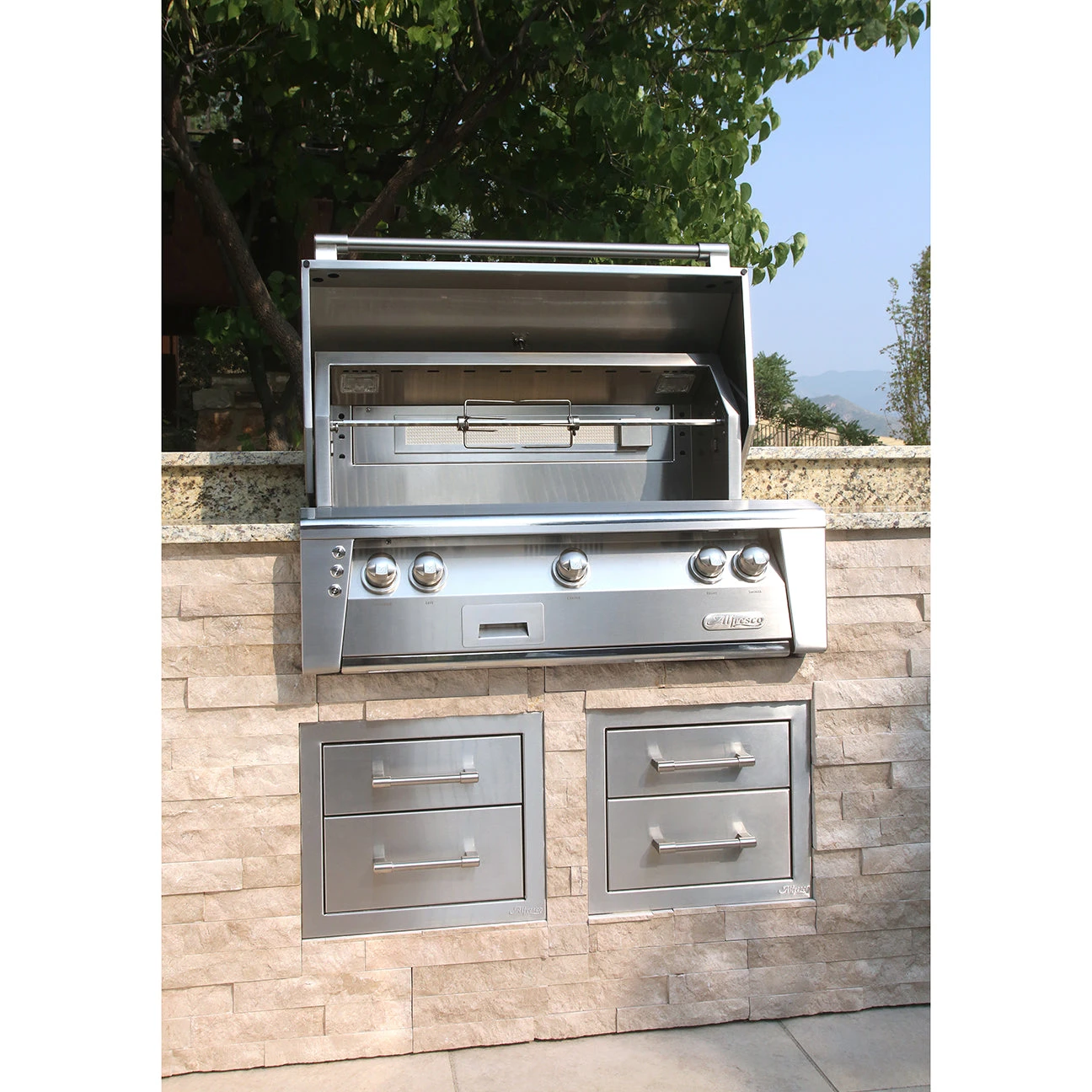 Alfresco ALXE 30-Inch Built-In Gas Grill With Rotisserie - ALXE-30-NG/LP 13 Alfresco ALXE 30-Inch Built-In Gas Grill With Rotisserie - ALXE-30-NG/LP - Image 11