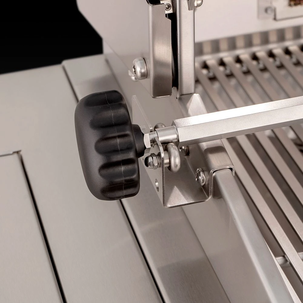 Fire Magic E1060i Echelon Diamond 48-Inch Built-In Gas Grill 15 Fire Magic E1060i Echelon Diamond 48-Inch Built-In Gas Grill - Image 13