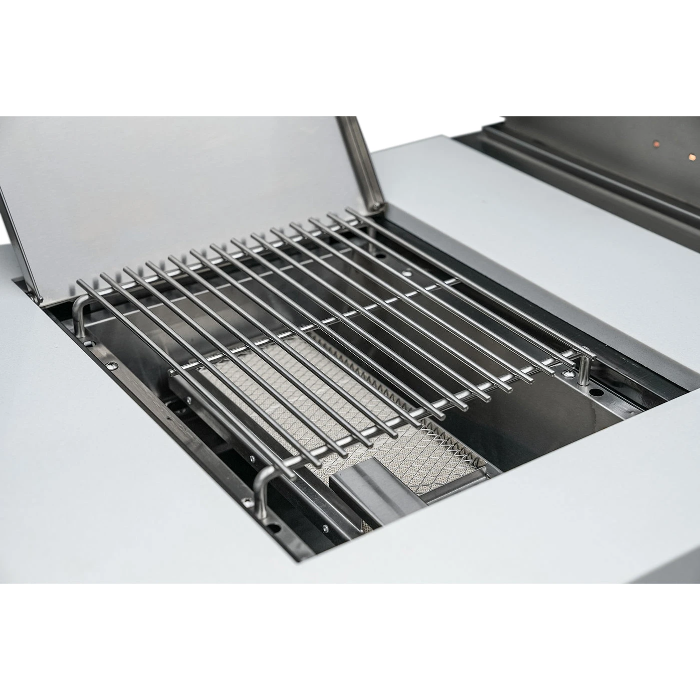 Mont Alpi 805 Black Stainless Steel BBQ Grill Island With 45 Degree Corners & Fridge - MAi805-BSS45FC 10 Mont Alpi 805 Black Stainless Steel BBQ Grill Island With 45 Degree Corners & Fridge - MAi805-BSS45FC - Image 8