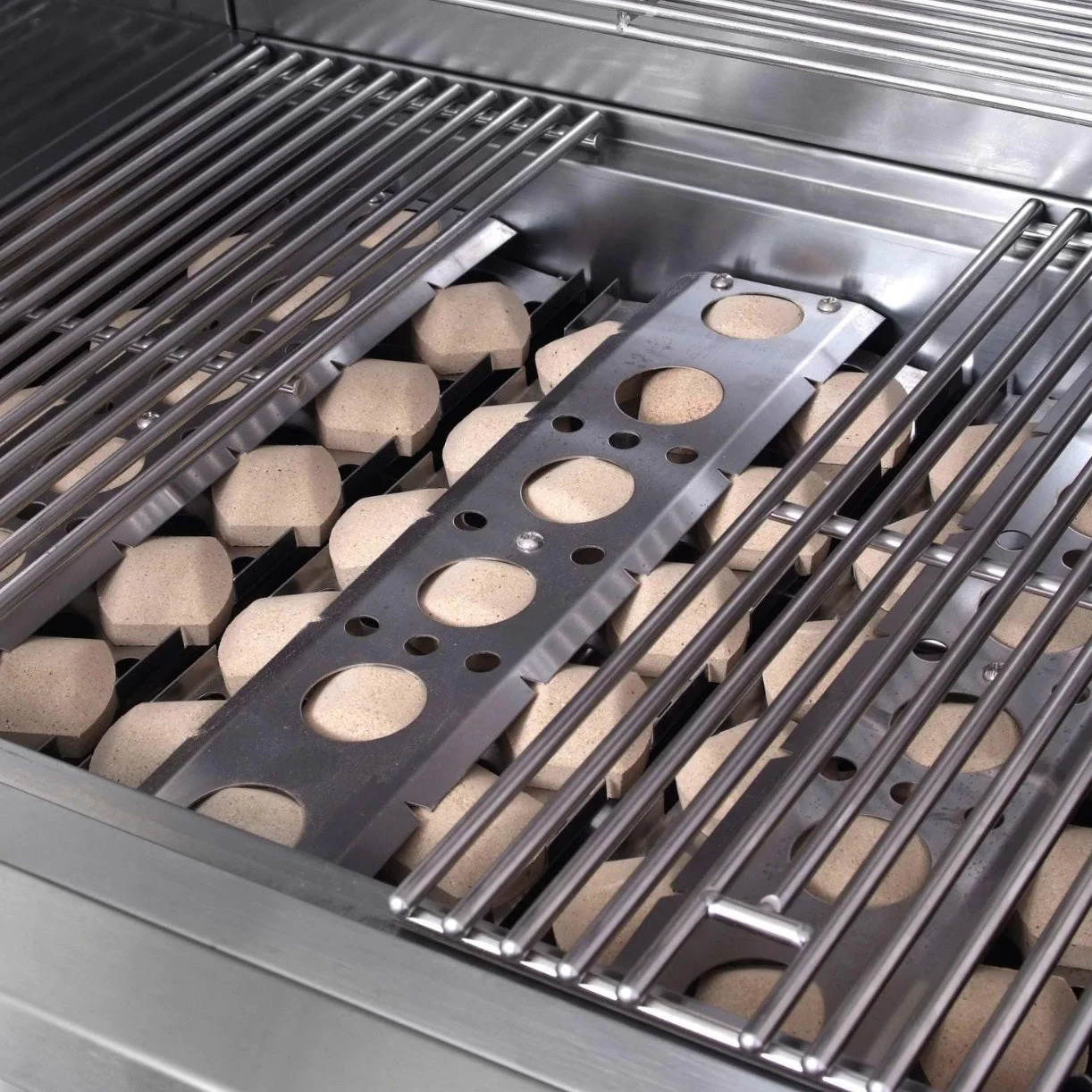 RCS Premier Series 32" Freestanding Gas Grill With Rear Infrared Burner 4 RCS Premier Series 32" Freestanding Gas Grill With Rear Infrared Burner - Image 2